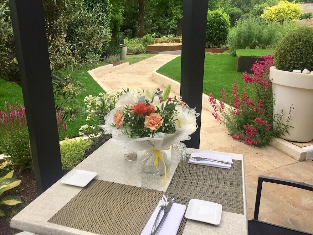 Le Richebourg Hôtel, Restaurant&Spa Vosne-Romanée Exterior foto
